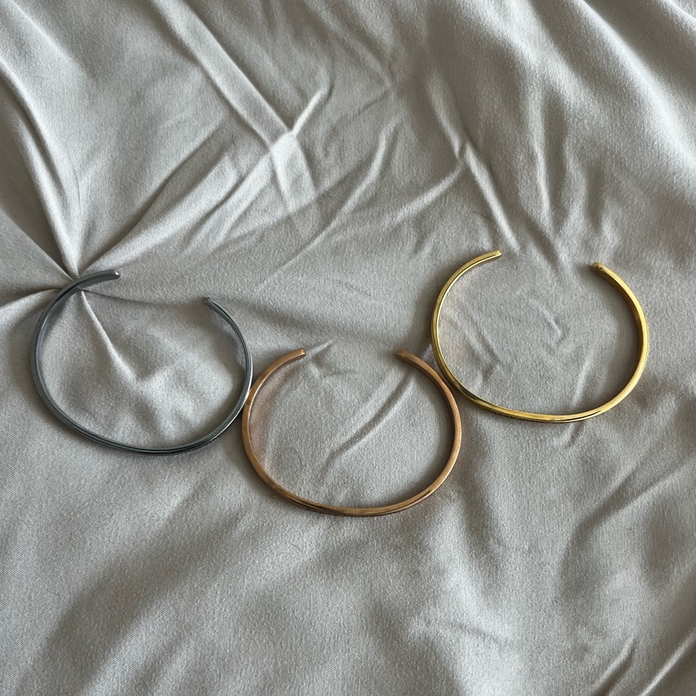 LN Bangle Bracelets - Picture 2 of 5